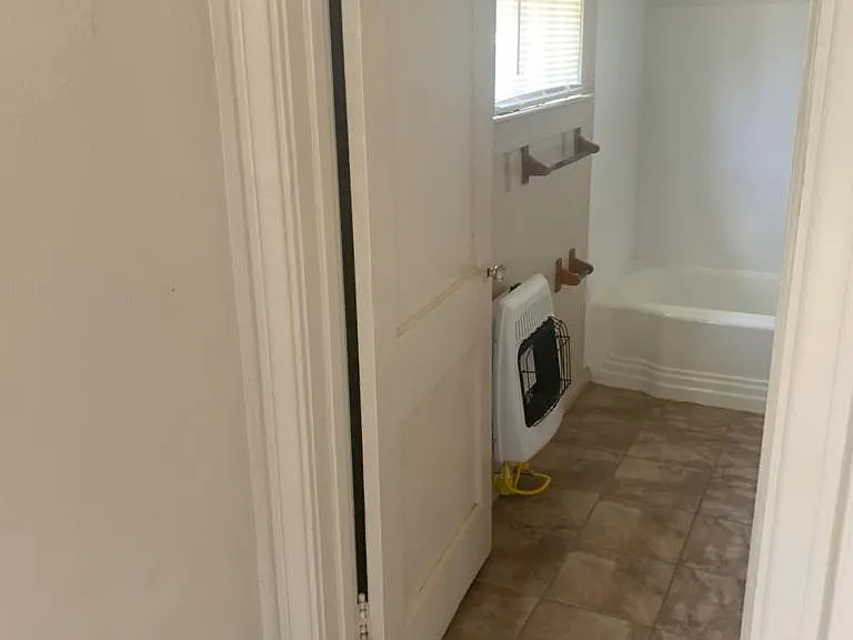 2535 Coast St #1 — Photo 8