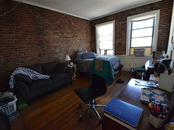 3rd image of 120 Hemenway St #5
