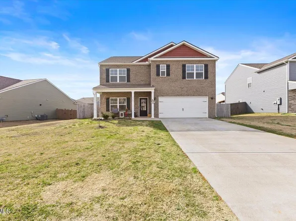1363 Raccoon Ln, Piney Flats, TN 37686