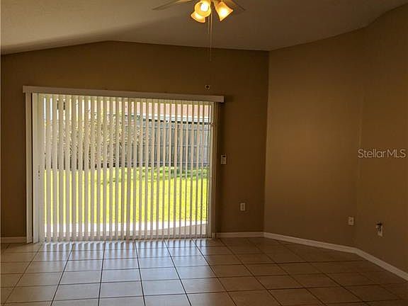 2nd image of 4353 Country Hills Blvd