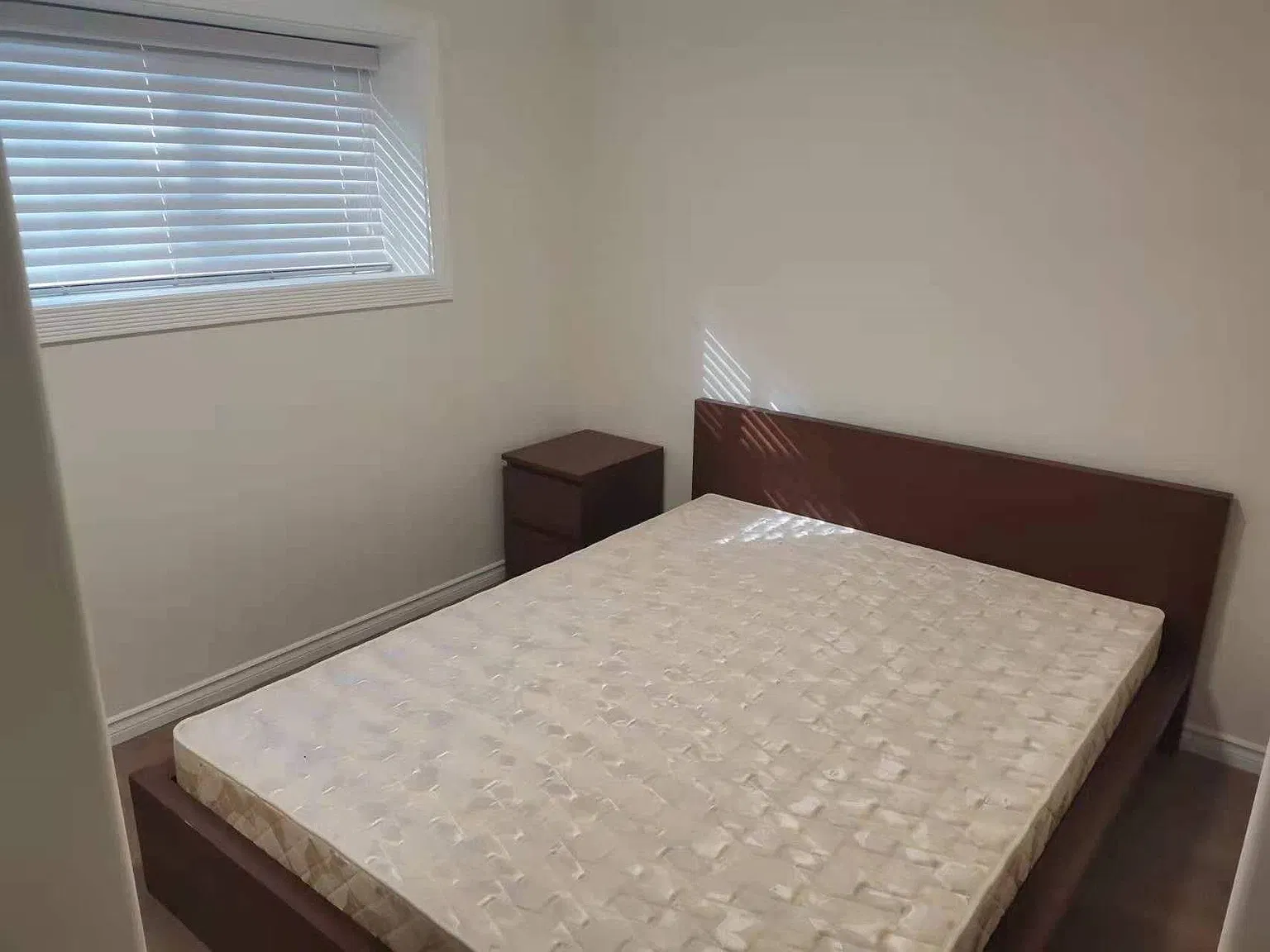2 bed, 800 sqft, $1,100 — Photo 4