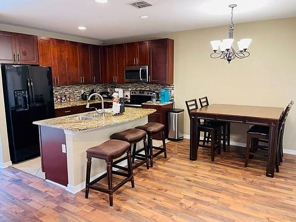 3rd image of 13112 Logan Captiva Ln