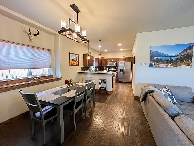 1387 Crabapple Dr — Photo 4