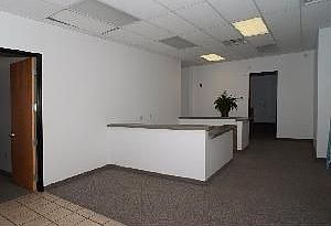 2nd image of 2152 S Vineyard Ste 116