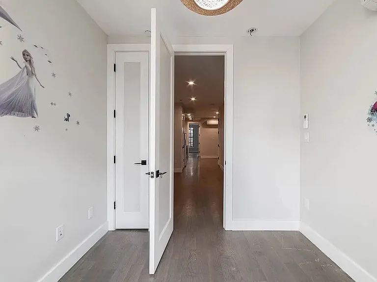 1283 Nostrand Ave #1R — Photo 8
