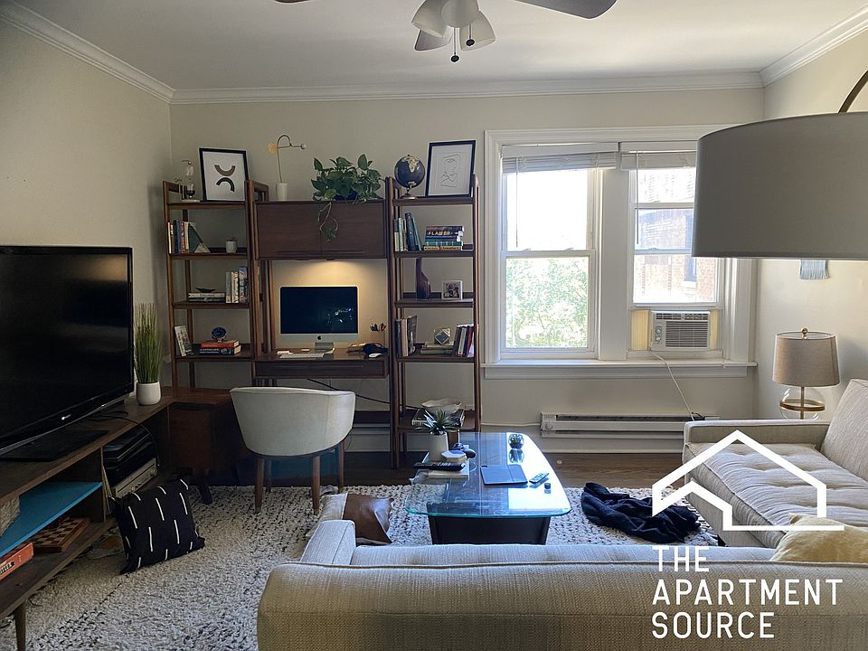 1st image of 4222 N Clark St #1