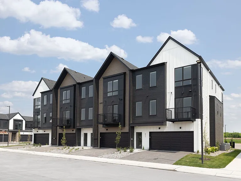 Norheim Townhomes — Photo 33