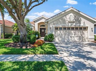 1849 Pondside Ln, Naples, FL 34109