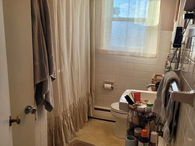115 Whelen Ave #1 — Photo 6