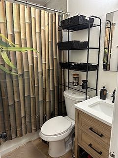 2nd image of 23435 Panama Ave