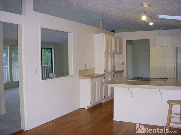4th image of 4910 E 17th Ct