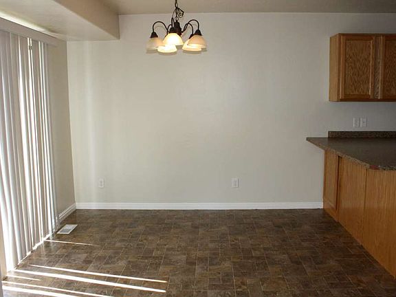 559 Bountiful - 03 Dining_08282014