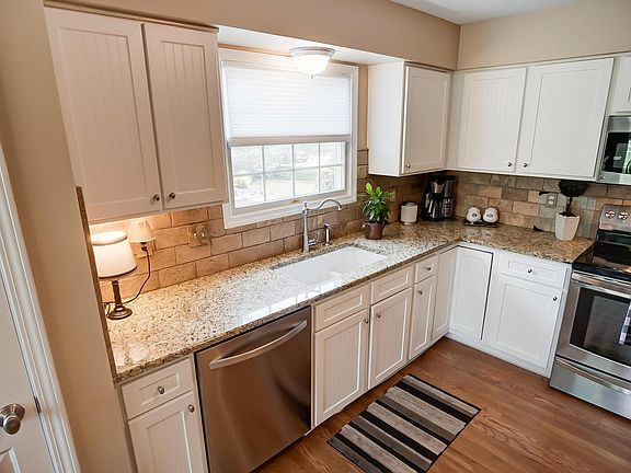 4th image of 2788 Bryton Dr