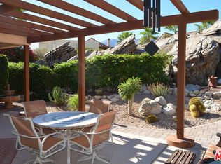 254 Canyon Cir #18, Palm Springs, CA 92264