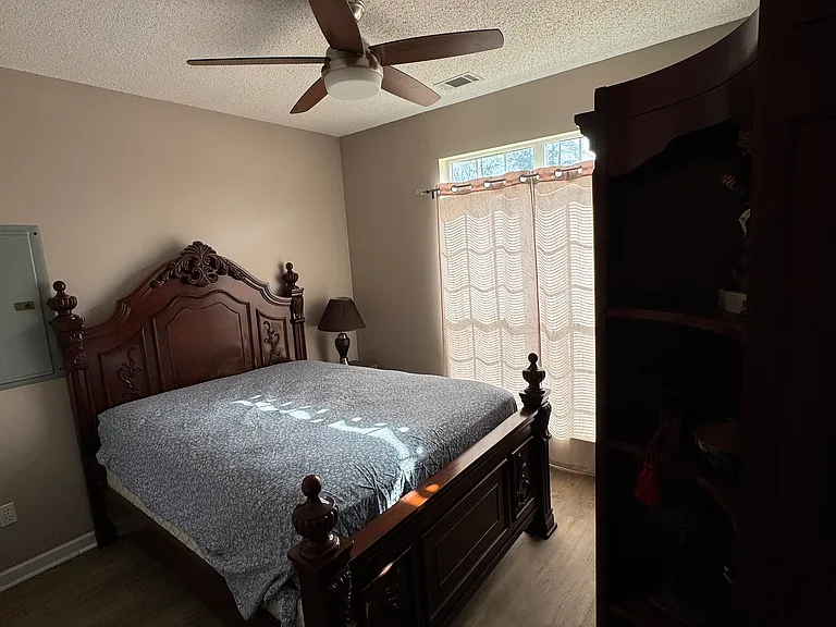 225 Spring Oak Ln — Photo 9