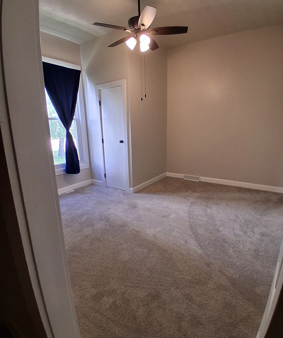 513 N Grant St — Photo 4
