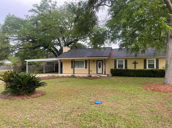 148 Pelham Dr, Leesburg, GA 31763