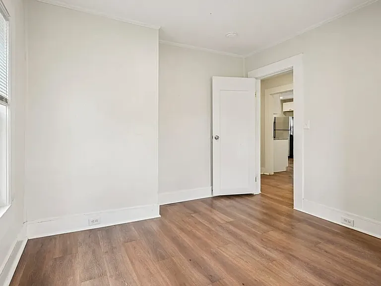 1 Rockdale Ave #2 — Photo 3