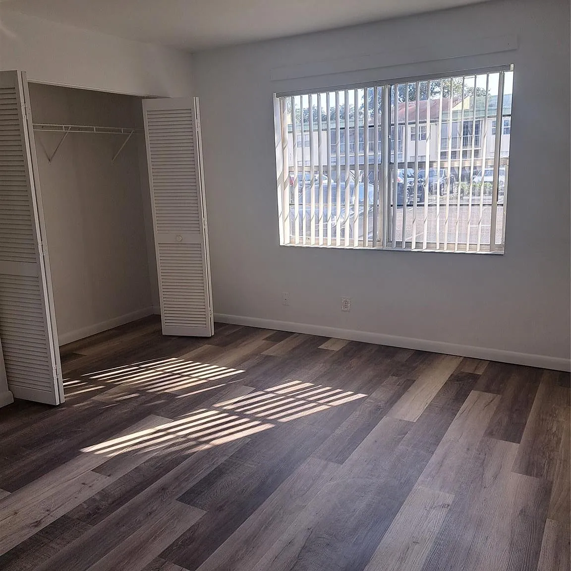 2 bed, 1.0 bath, 850 sqft, $1,700 — Photo 4