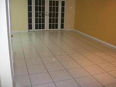 5th image of 8336 NW 10th St APT 10H