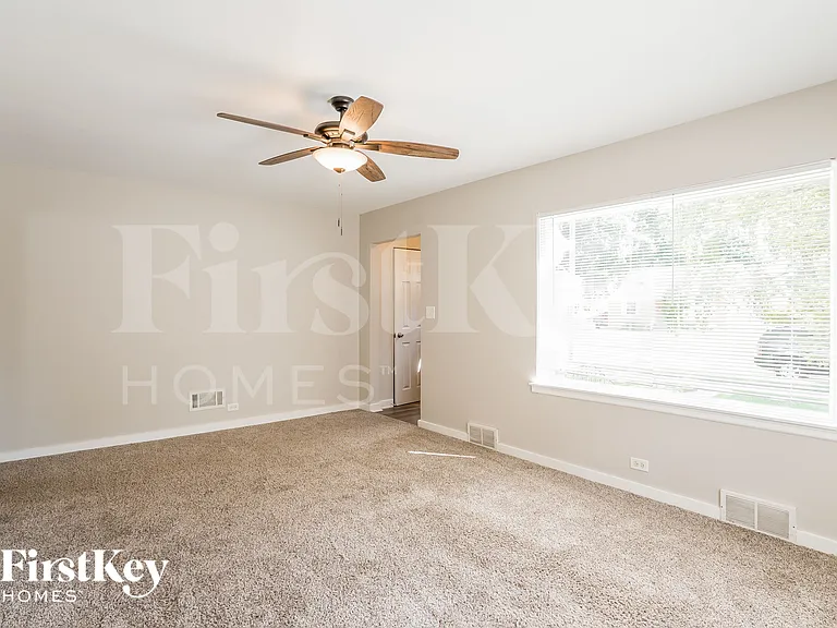 1026 Muirfield Ave — Photo 8