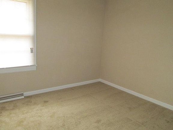 5th image of 1307 Vine St