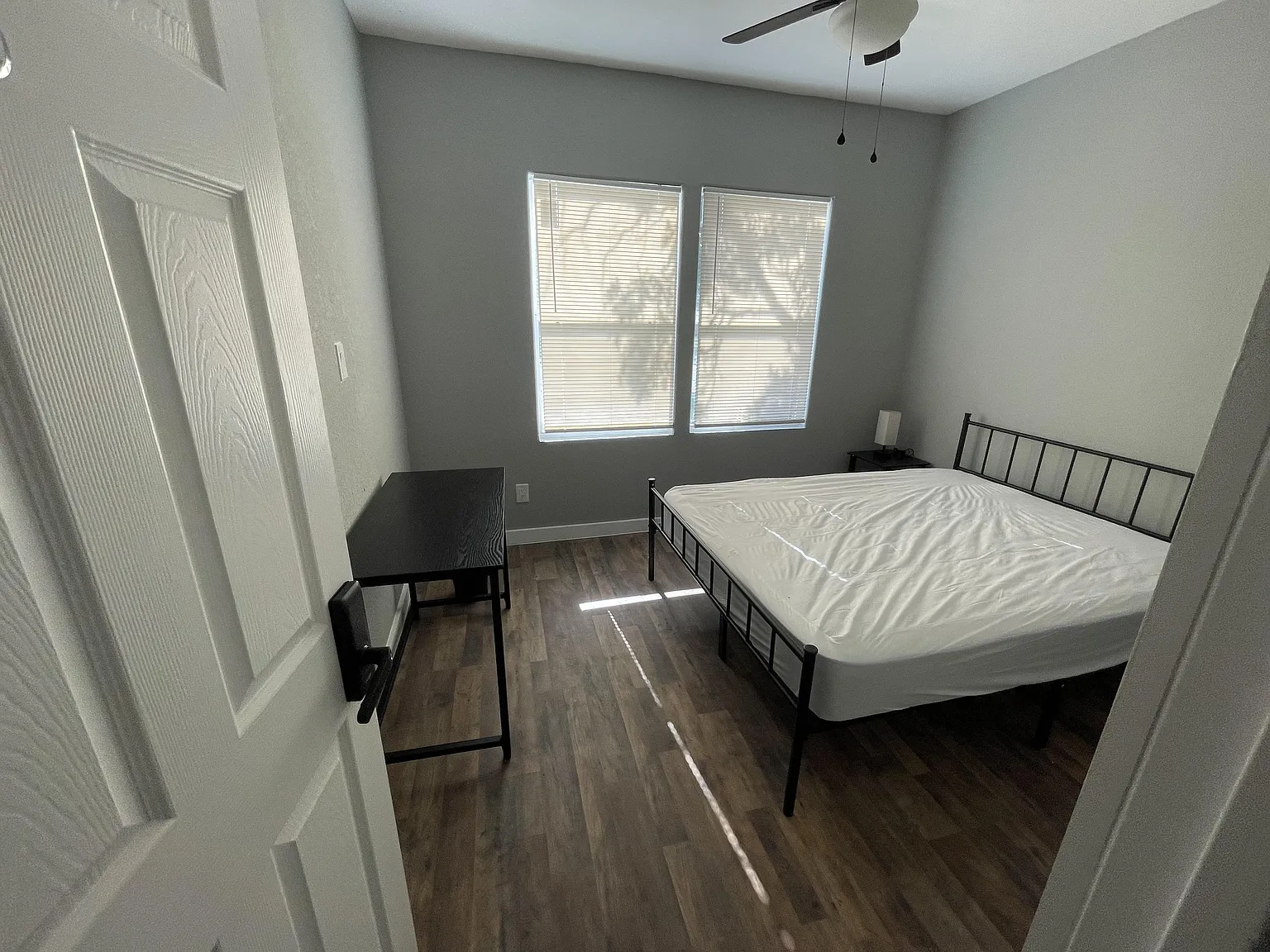 4 bed, 3.0 bath, 1672 sqft, $667 — Photo 4