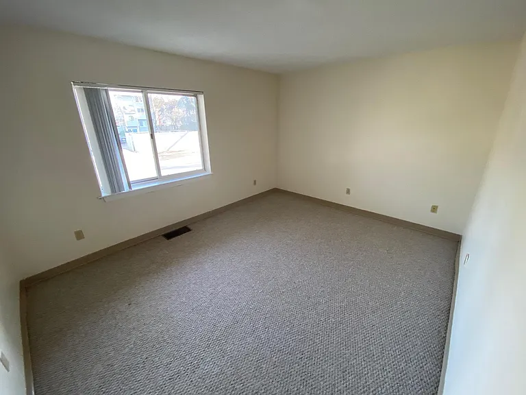 138 N Beacon St #3 — Photo 10