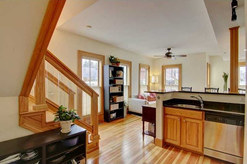 2nd image of 54 Halsey St #2
