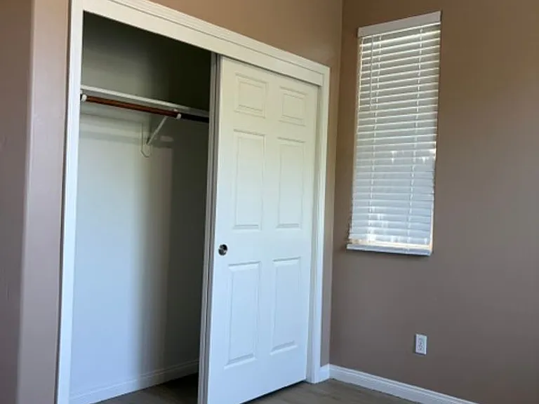 11713 Alton Manor Dr — Photo 10
