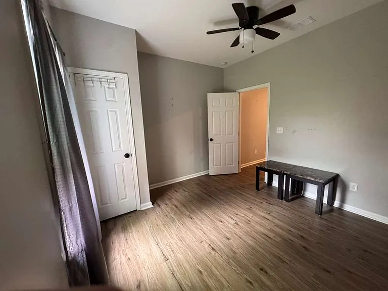 954 Joseph E Boone Blvd NW #C — Photo 12