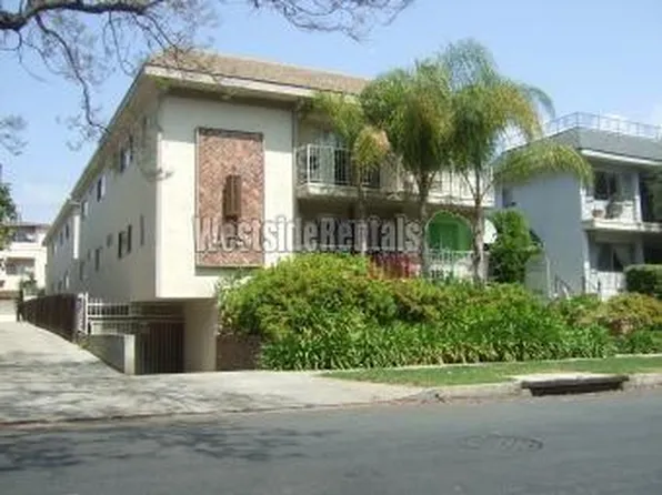 11929 Kiowa Ave, Los Angeles, CA 90049