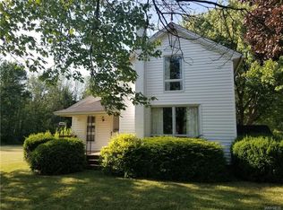 4463 Nelson Rd, Newfane, NY 14108