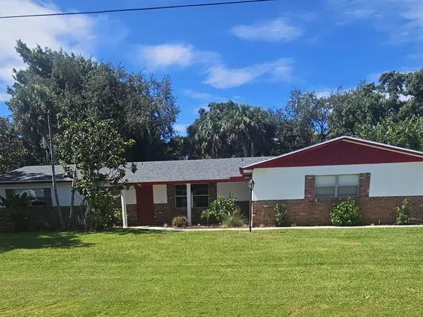 1312 Parkland Boulevard, Fort Pierce, FL 34982