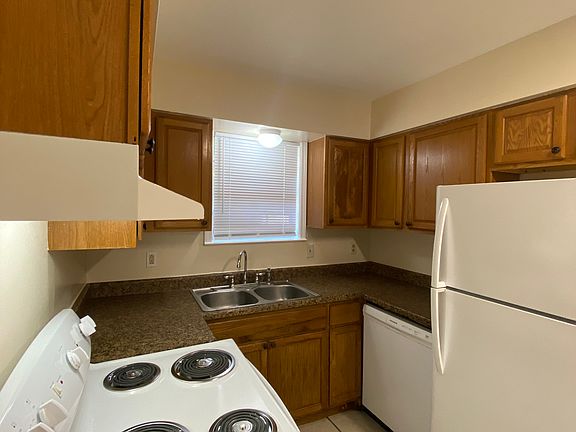 5th image of 4425 Tabony St APT D