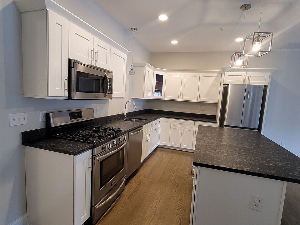 Millbrook Marketplace Apartment Rentals Duxbury, MA Zillow