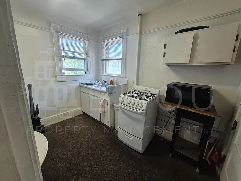 Downtown Rooms — Photo 10
