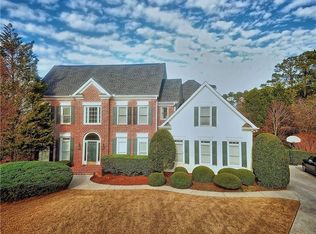 5045 Rosedown Pl, Roswell, GA 30076