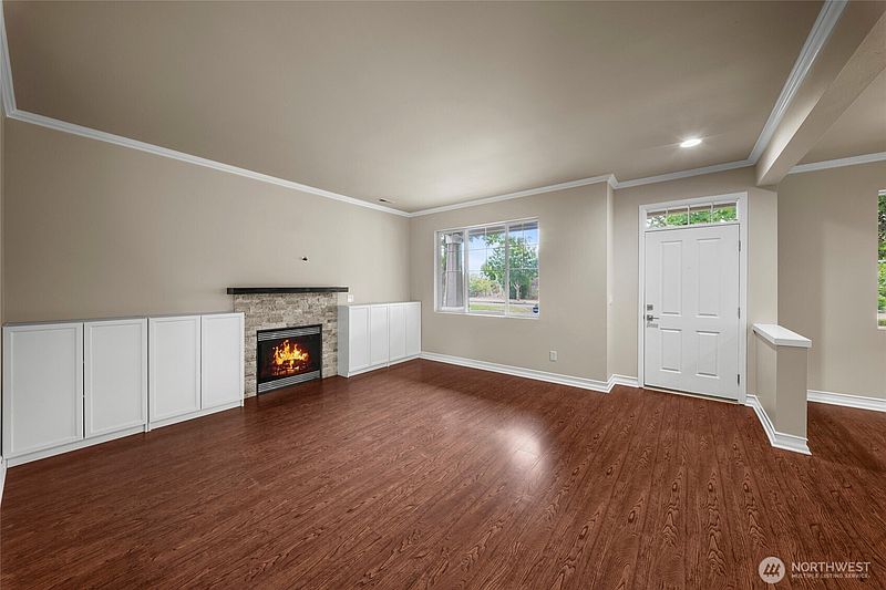 4th image of 5800 Balustrade Boulevard SE