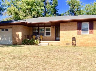 609 E Towry Dr, Midwest City, OK 73110