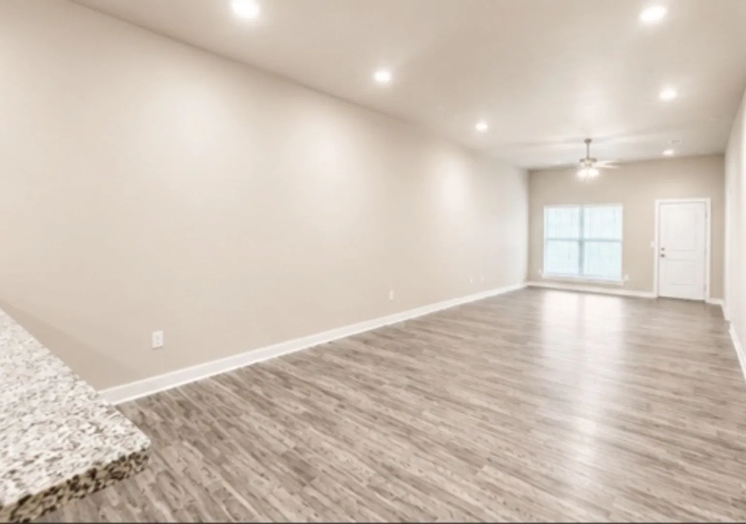 Upland Heights- 9710 Saratoga — Photo 3