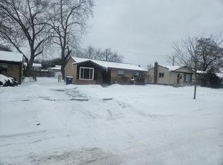 1522 Flynn St, Westland, MI 48186