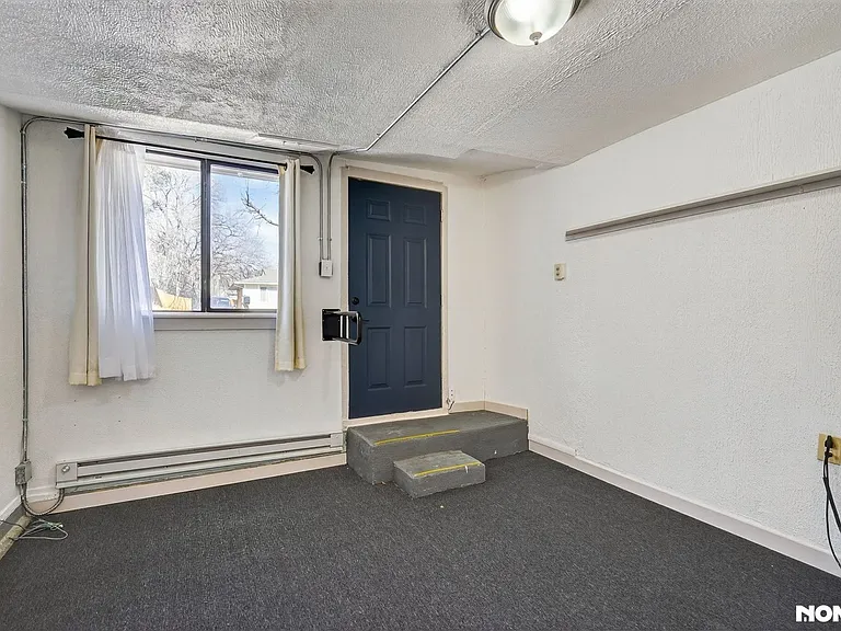 2509 Royalty Ct #B — Photo 4
