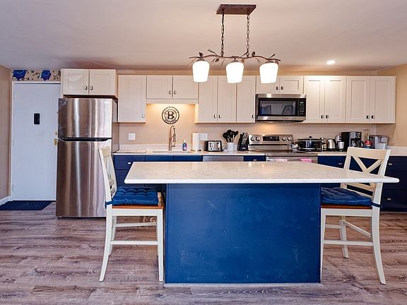 2nd image of 35 High St APT 16