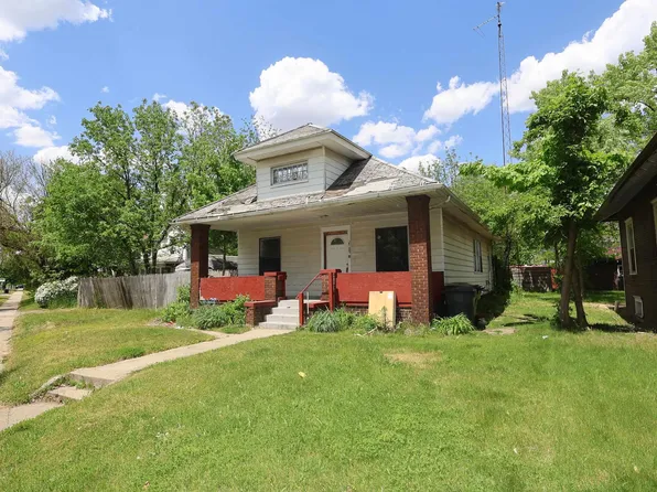 2105 Lincoln Way W, South Bend, IN 46628