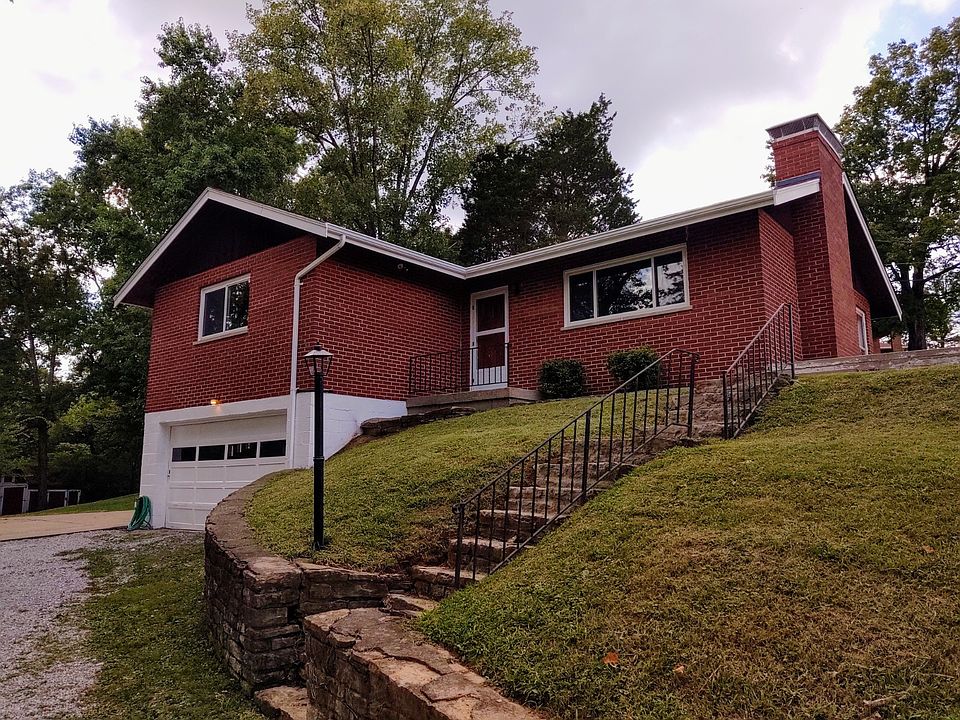 1st image of 6810 Alexandria Pike