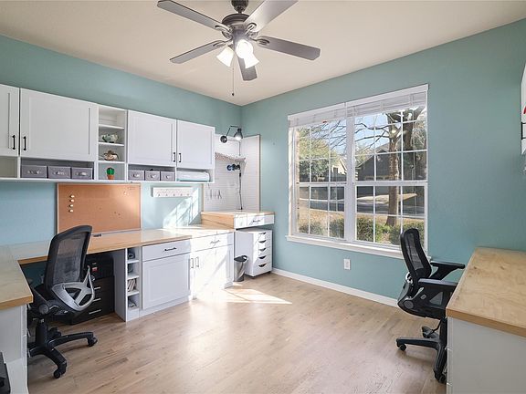 4th image of 11009 Cherisse Dr