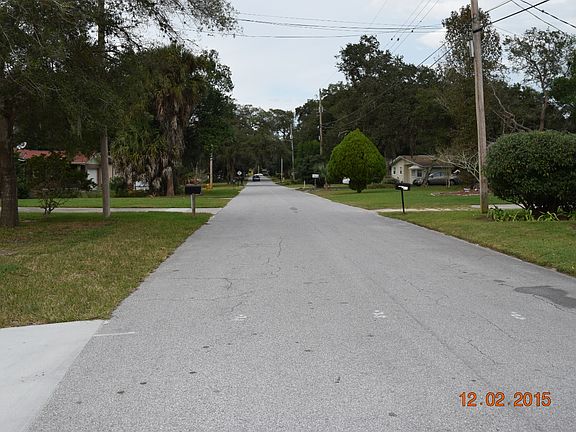 3rd image of 92 Magnolia Ave