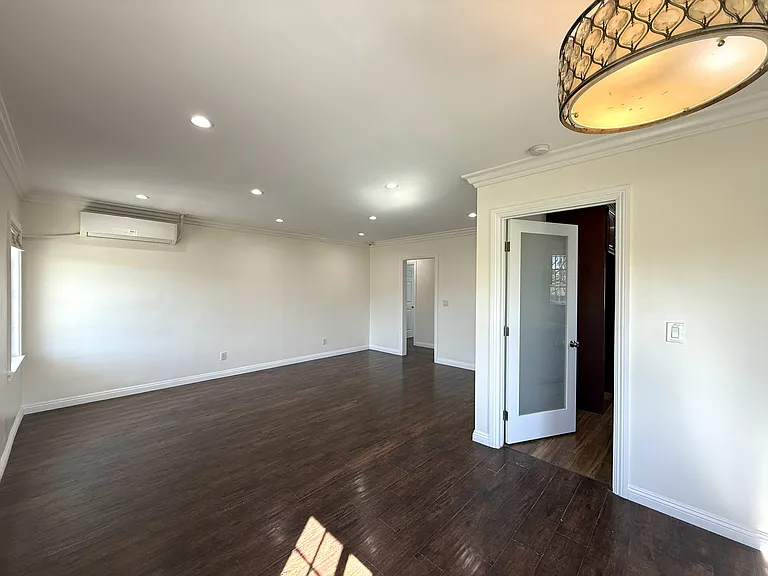 3132 Doolittle Ave — Photo 4