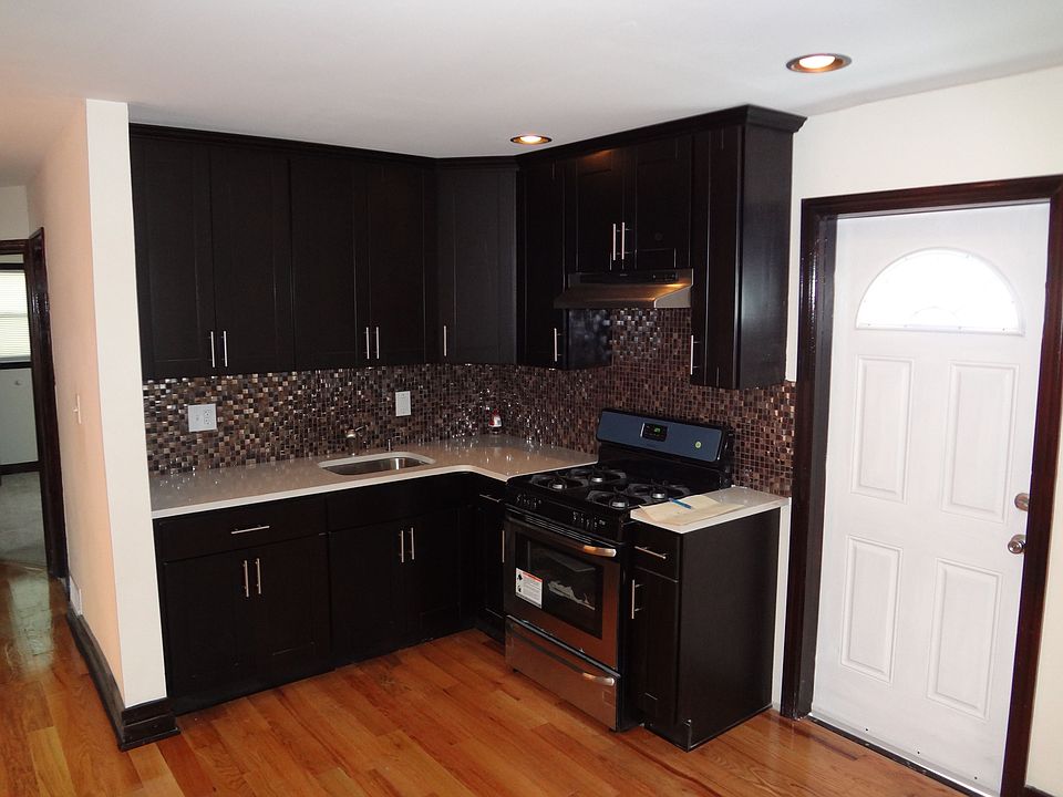 2nd image of 12019 199th St
